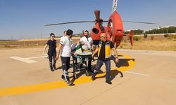 Kafasına demir düşen 83 yaşındaki kadın, ambulans helikopterle hastaneye sevk edildi