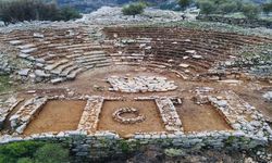 Amos Antik Kenti’nin Tiyatrosu restorasyona gidiyor