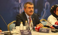 Bakan Tekin: "Müfredatta vatanseverlik ve merhamet neden rahatsız ediyor?"