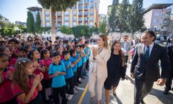 Başkan Mutlu İlköğretim Haftası’nı öğrencilerle coşkuyla kutladı