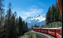 Dünyanın en iyi tren yolculuğu: Panoramik manzarası cezbediyor