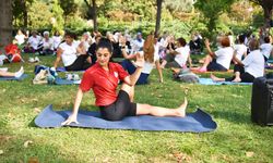 Balçova Belediyesi’nden Hareketlilik Haftası’na yoga ve pilates ile karşılama