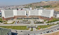 Fethi Sekin Şehir Hastanesi'nde bir ilk!