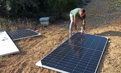 Bahçesine yaptığı güneş panelleriyle enerji maliyetini sıfırladı