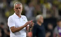 İtalya basınında Mourinho gündemi: Meclise önerge verilirdi