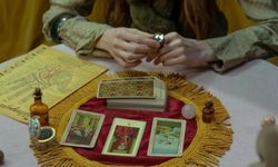 Tarot falı bugün için ne söylüyor? Bugünün tarot falında ne çıktı?