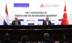 TCMB ve Hollanda Merkez Bankası başkanları 100. yıl etkinliğinde bir araya geldi