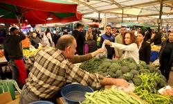 Karşıyaka'da huzurlu alışveriş için pazar denetimleri sürüyor