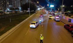 Polisin gözünden kaçmadı: Sahte kimlikle yakayı ele verdi