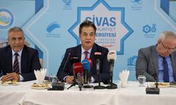 Sivas Cumhuriyet Üniversitesi Rektörü Şengönül: "Yeni hastanemiz 2025'te hizmete açılacak"