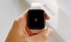 Apple Watch'ları felç eden watchOS 11 beta geri çekildi