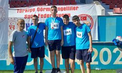 Sporun engel tanımadığı anlar: İzmir’in gençleri şampiyon oldu!