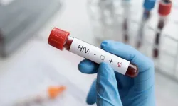 İzmir İl Sağlık Müdürlüğü'nden HIV nedeniyle hayatını kaybeden çocukla ilgili açıklama!