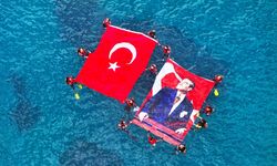 Alanya'dan anlamlı 'Atatürk Dalışı'