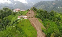 Depremler heyelanları tetikleyebilir mi?| Rize'deki depremin ardından Doğu Karadeniz'de deprem ve heyelan riski