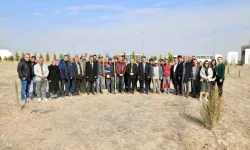 Erciyes Üniversitesi'nden fidan dikimiyle geleceğe yeşil bir adım