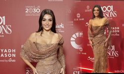 Riyad'da Elie Saab Defilesinde Göz Doldurdu| Hande Erçel kırmızı halıda adeta şov yaptı! Bakan bir daha baktı