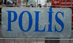 Belediye binası önü karıştı: 6 polis yaralı, 67 kişi gözaltında!