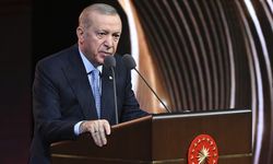 Erdoğan’dan ödül töreninde kültürel miras vurgusu: 12 bin kaçak tarihi eserin geri getirildiğini açıkladı!