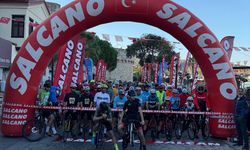 İzmir’de Veloturk Gran Fondo Çeşme heyecanı: 708 Sporcu katıldı