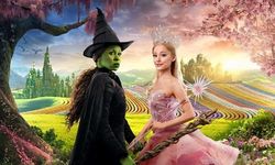 Wicked filmi gişenin lideri oldu