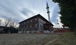 300 yıllık çivisiz cami ve ağaç turizme kazandırılmayı bekliyor