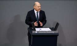 Scholz: "Dünya İki Kutuplu Olmayacak, Yeni Güçler Ortaya Çıkacak"