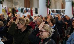 Çeşme’de sağlık semineri: Fizik tedavi uzmanlarından ağrı yönetimi eğitimi