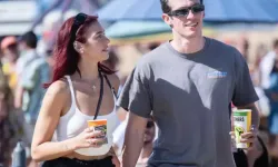 Dua Lipa ve Callum Turner gizlice nişanlandı, yılbaşı gecesi kutlama yapacaklar