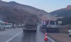 İşçi servisi ve TIR çarpıştı | Gaziantep'te feci kaza!