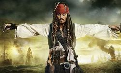 Johnny Depp, Karayip Korsanları 6 filmi için geri dönecek mi?