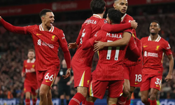 Lider Liverpool Manchester City’i 2-0 mağlup etti!