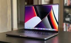 OLED MacBook Pro’lardaki o özellik tarih oluyor!