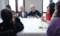 Emine Erdoğan'dan Hatay'da anlamlı ziyaret: Gönül Elçileri Projesi