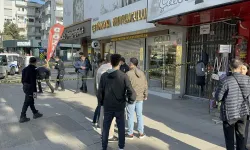 Silahlı kuyumcu soygunu | 5 kişiyi öldürmekle tehdit edip altınları alıp kaçtılar