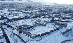 Erzurum Kalesi'nde keşif: 30 kapı daha ortaya gün yüzüne çıktı