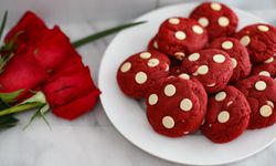 Red Velvet Kurabiye tarifi: Göz alıcı ve lezzetli bir tatlı deneyimi