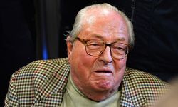 Ulusal Cephe'nin kurucusu Jean-Marie Le Pen 96 yaşında hayatını kaybetti