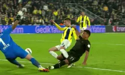 Fenerbahçe - Hatayspor maçındaki tartışmalı pozisyonlar: Kırmızı kart kararı eksikti