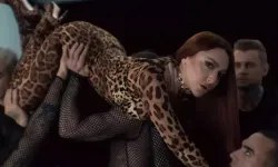 Hadise'nin yeni klibindeki cesur dansları sosyal medyayı ikiye böldü!