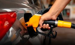 Motorine üçüncü kez indirim yapıldı! Benzin, motorin ve LPG fiyatları ne kadar? 18 Haziran güncel akaryakıt fiyatları