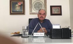 Burhan Özfatura hayatını kaybetti!
