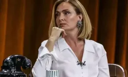 Ceyda Düvenci annesinin ölümden döndüğünü açıkladı: Kaygılı ve üzgünüm