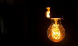 İzmirliler 16 ilçede elektrik kesintisi olacak, GDZ Elektrik uyardı: Menderes, Torbalı ve Konak dikkat!