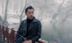 Emrah Akduman’dan çok konuşulacak klip! “Bilmiyorsun” kışı ateşe verdi
