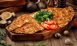 İstanbul'da lahmacun fiyatları semt semt değişiyor: 60 TL'den 250 TL'ye
