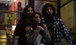 İnci Taneleri dizisinin yeni bölümünde aile nihayet bir araya geliyor! | İnci Taneleri 37. bölüm