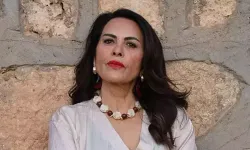 Nursel Köse kimdir ve kaç yaşında? Uzak Şehir Alya'nın annesi Fikriye kimdir?