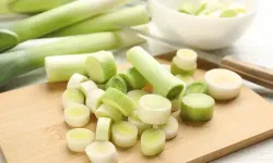 Pırasa tüketmenin sağlığa faydaları büyük, ama aşırıya kaçmayın! Pırasanın yan etkileri neler?