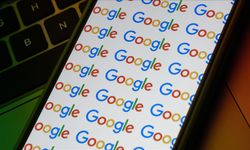 Google, kendisine dava açan çalışanına 28 milyon dolar ödeyecek!